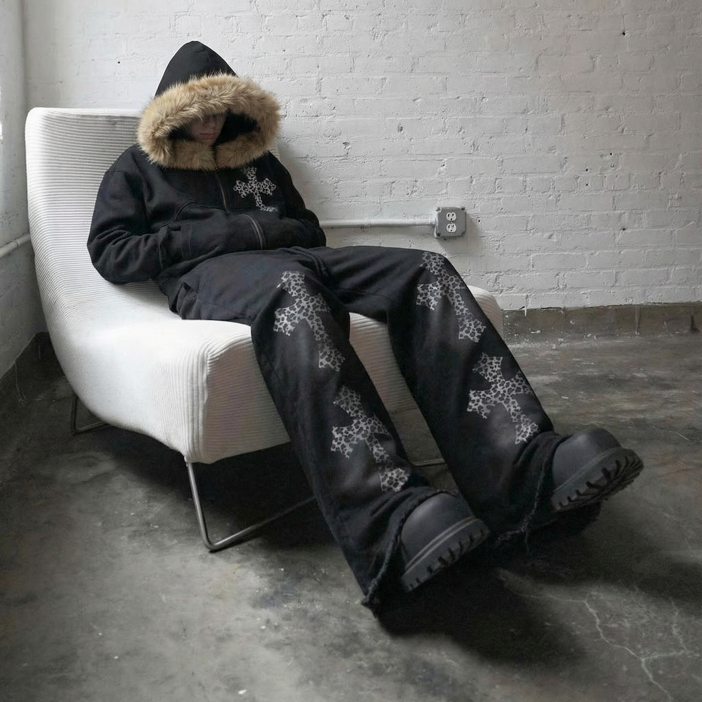 Snow Leopard Sun Fade Boxy Detachable Fur Hoodie